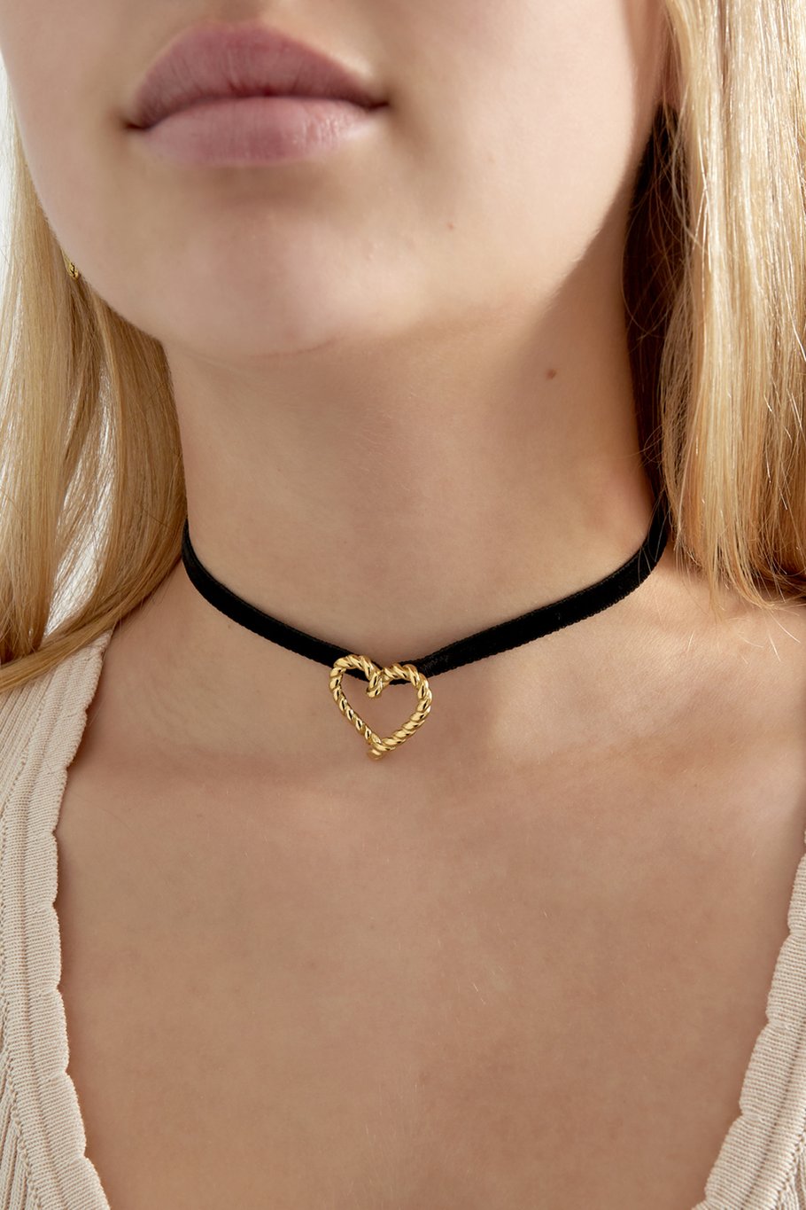 twisted love necklace Picture2